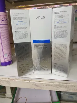 Anua 8 Hyaluronic Acid Hydrating Gentle Foaming Cleanser