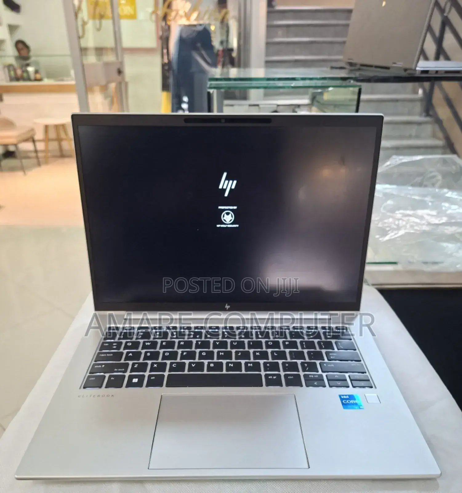New Laptop HP EliteBook 840 G10 16GB Intel Core I7 SSD 1T