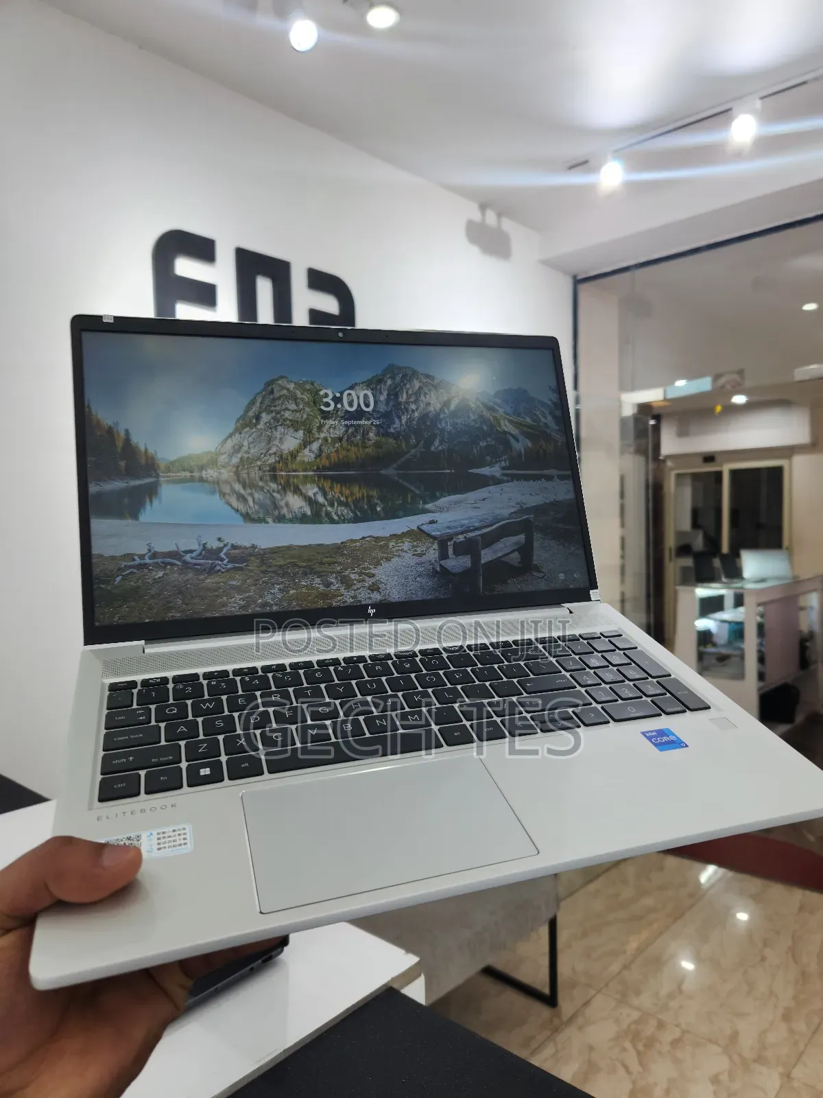 New Laptop HP EliteBook 640 G10 32GB Intel Core I7 SSD 1T