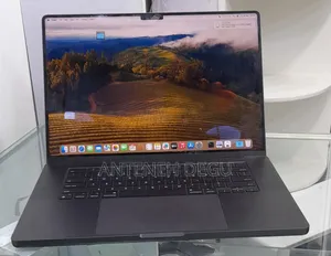 Photo - New Laptop Apple MacBook Pro 2024 M4 14-Inch 16GB Apple M4 SSD 1T