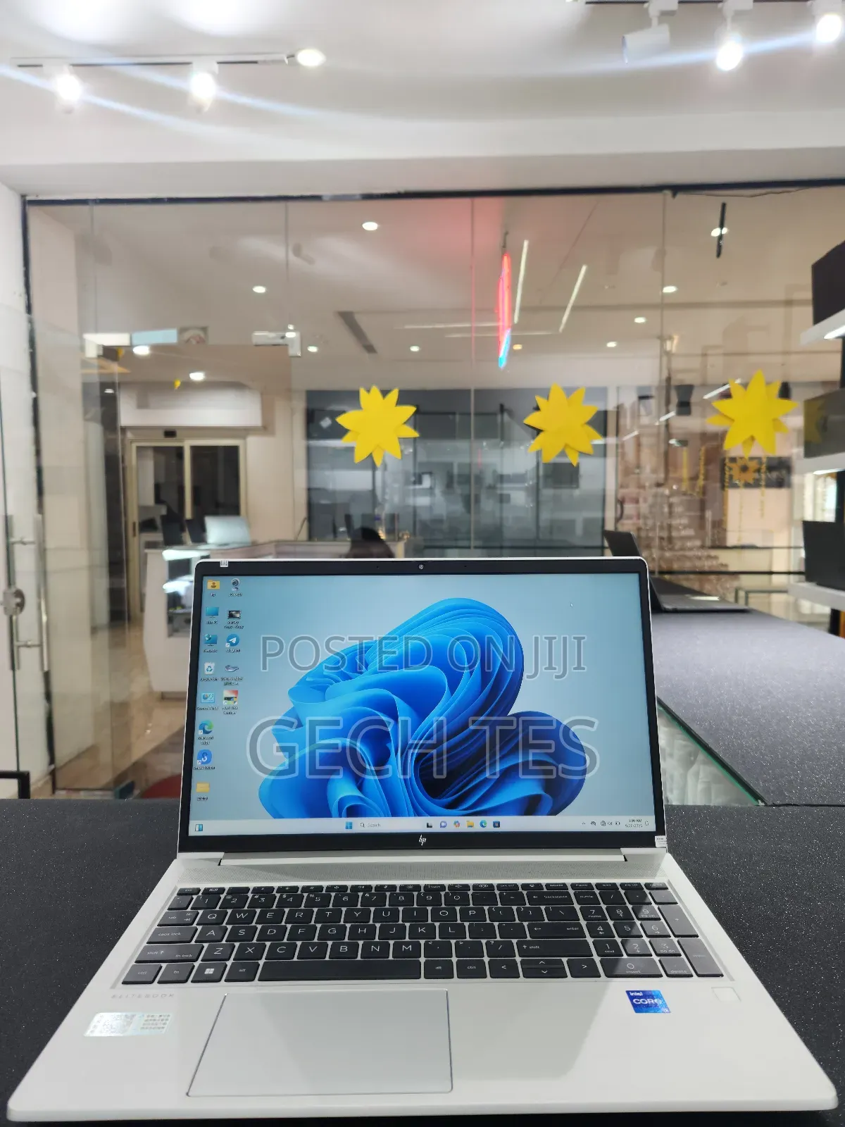 New Laptop HP EliteBook 640 G10 32GB Intel Core I7 SSD 1T