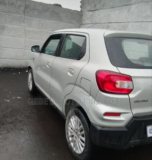 Suzuki S-Presso 2021 Silver