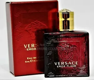 Photo - Versace Perfume