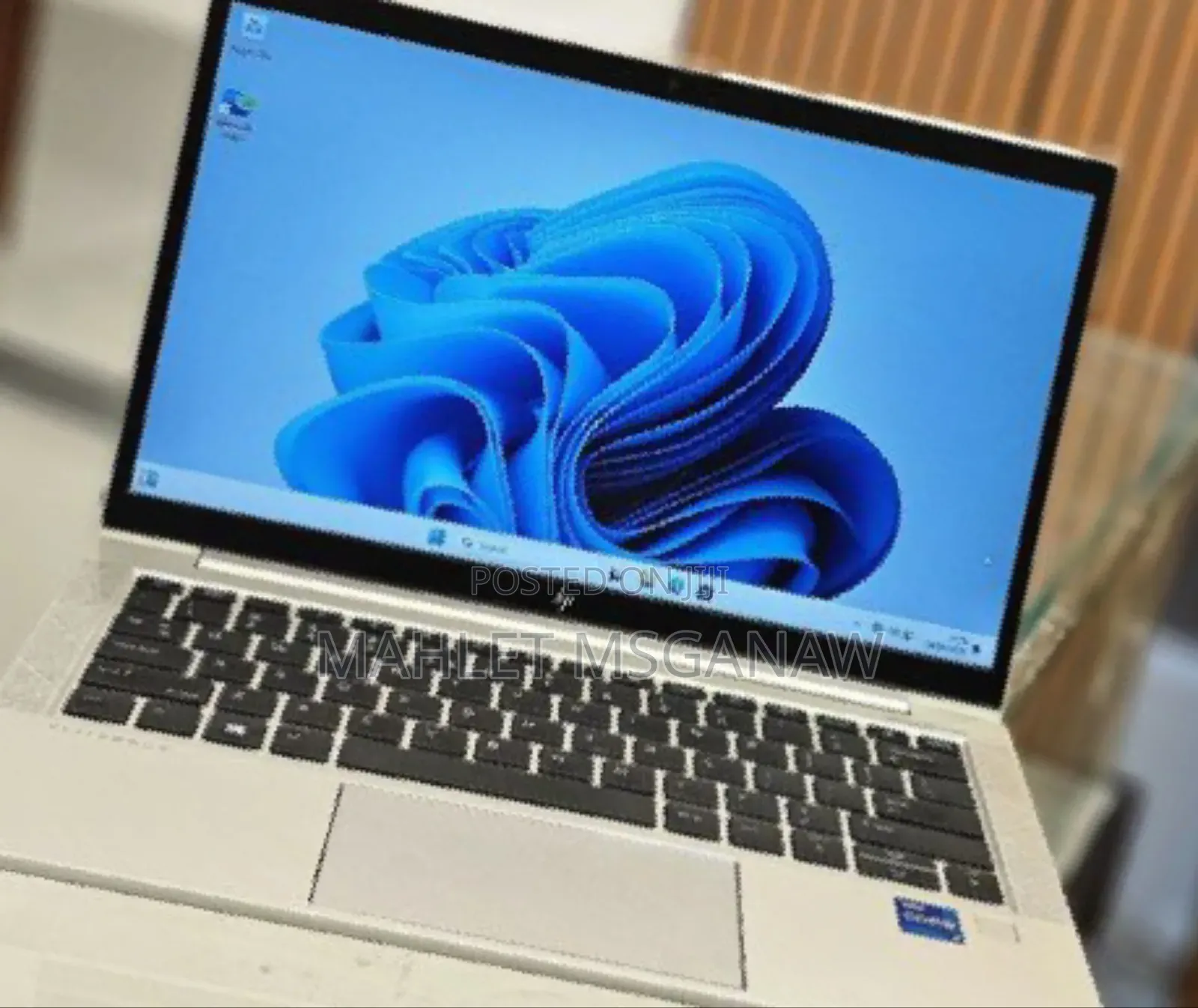 New Laptop HP EliteBook 830 G8 16GB Intel Core I7 SSD 512GB