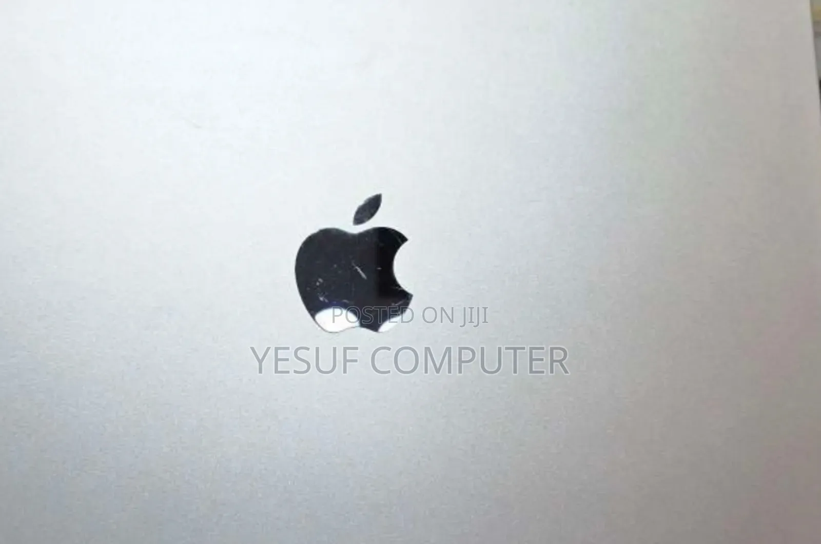 New Laptop Apple MacBook Air 2022 M2 16GB Apple M2 SSD 256GB