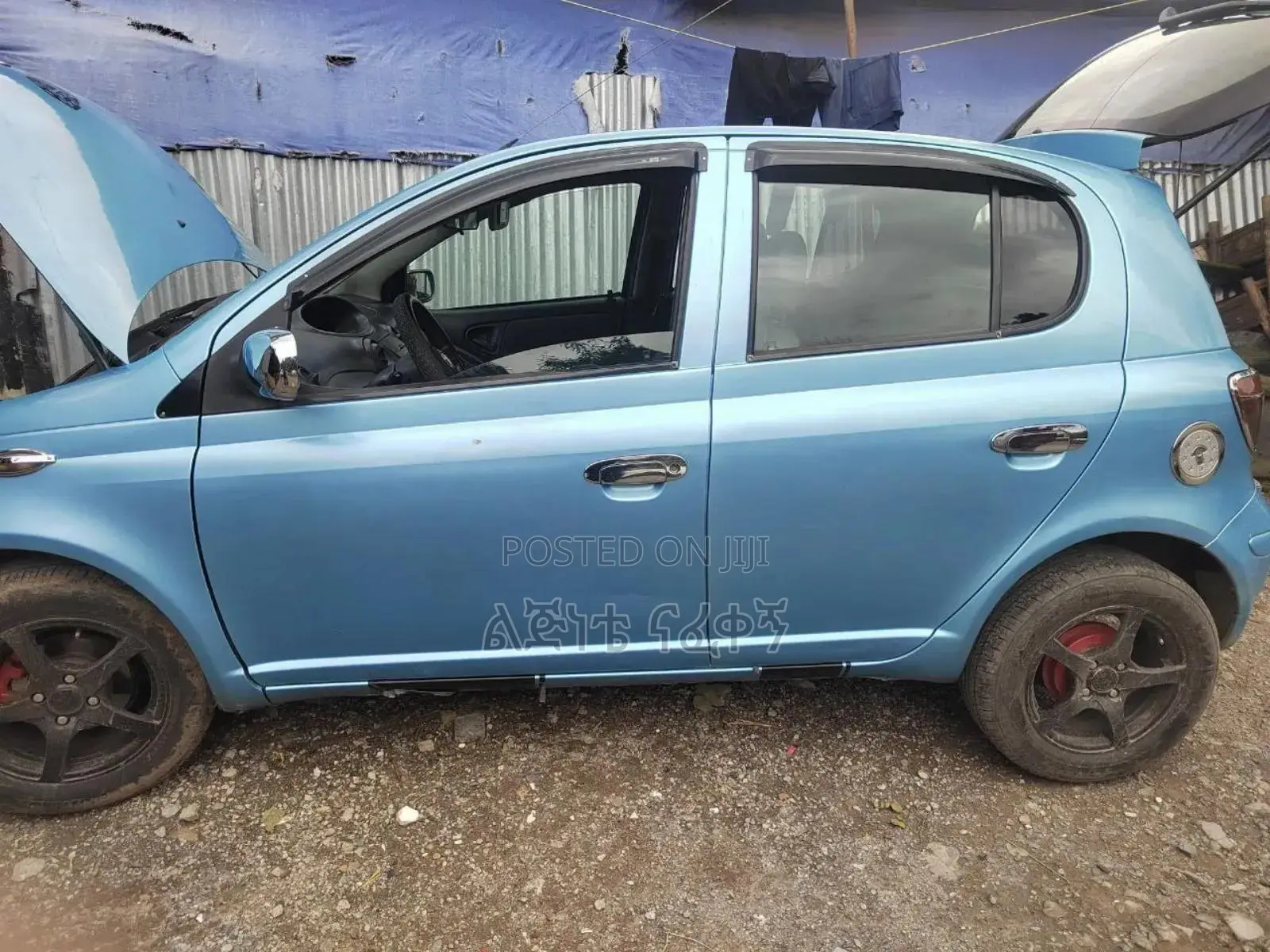 Toyota Vitz 2002 Blue