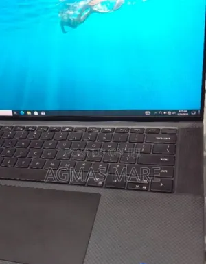 Photo - New Laptop Dell Precision 5570 32GB Intel Core I7 SSD 512GB