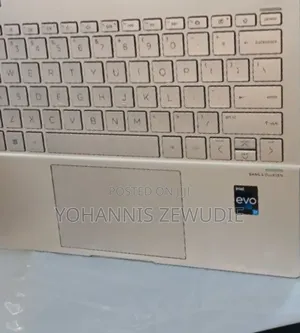 New Laptop HP Envy X360 8GB Intel Core I7 SSD 512GB