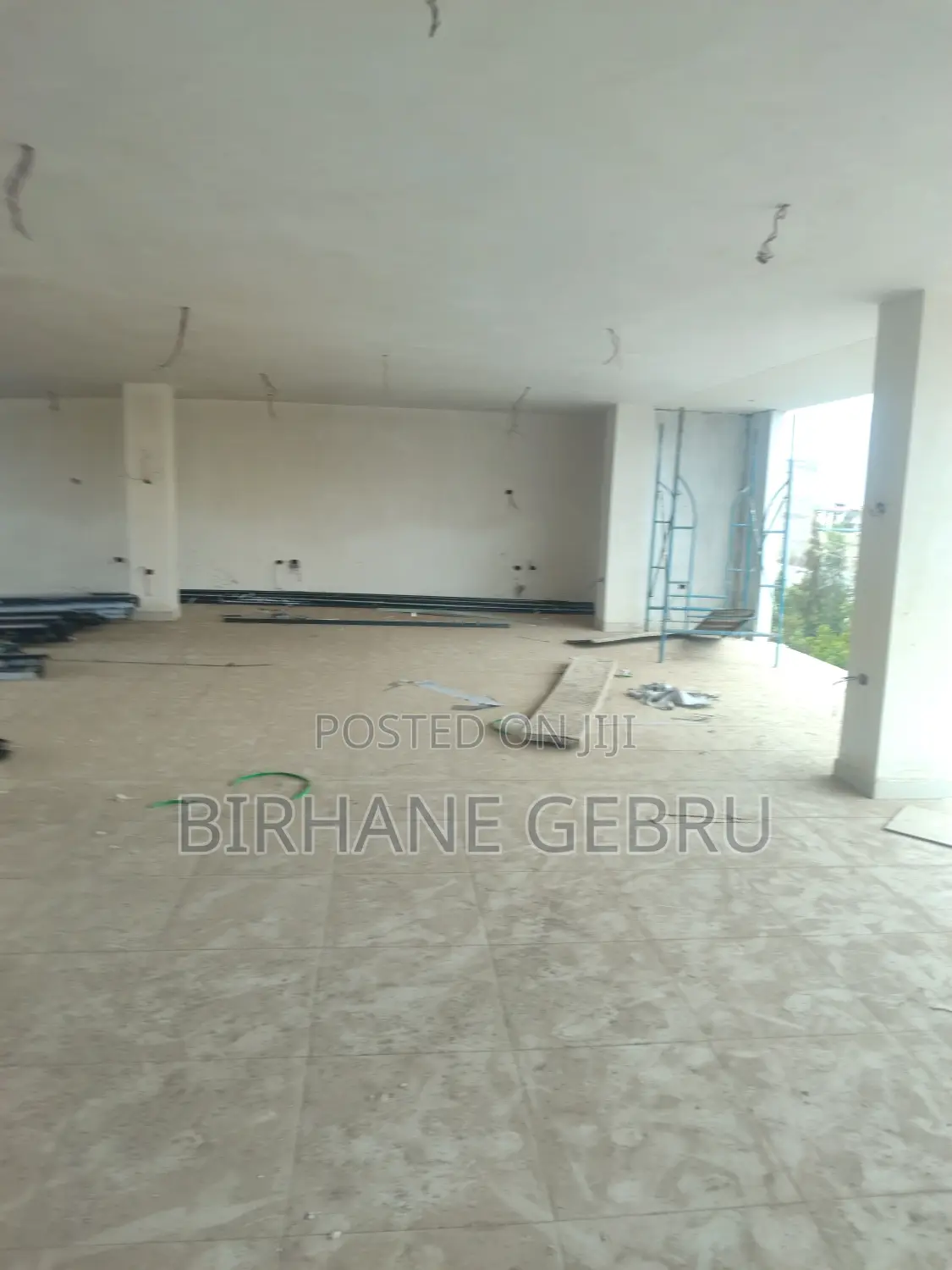 Rent for Cafe or Resturant