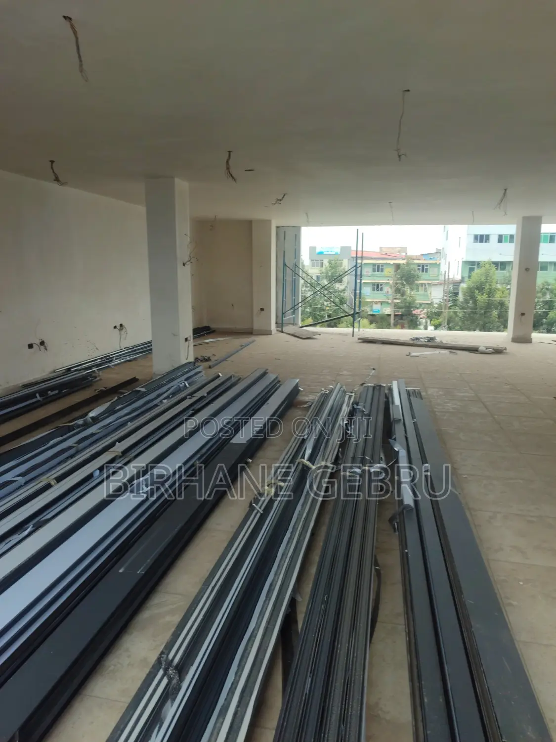 Rent for Cafe or Resturant