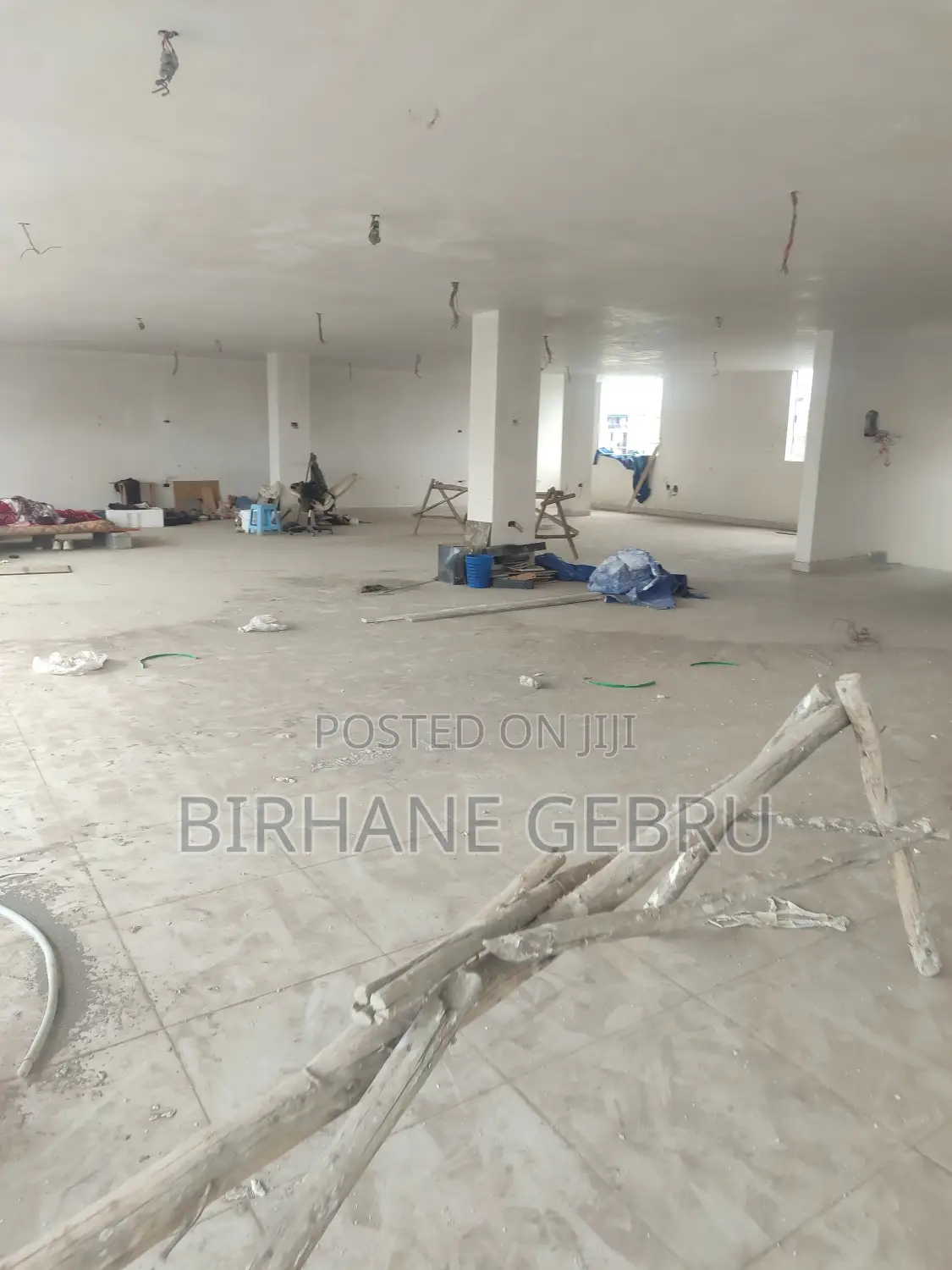 Rent Beauty Salon Training or Working