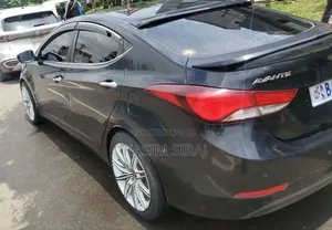 Hyundai Avante 2015 Black