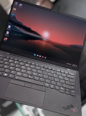 New Laptop Lenovo ThinkPad X1 Carbon 16GB Intel Core I7 SSD 512GB
