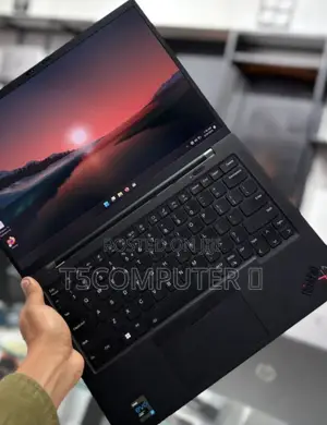 Photo - New Laptop Lenovo ThinkPad X1 Carbon 16GB Intel Core I7 SSD 512GB