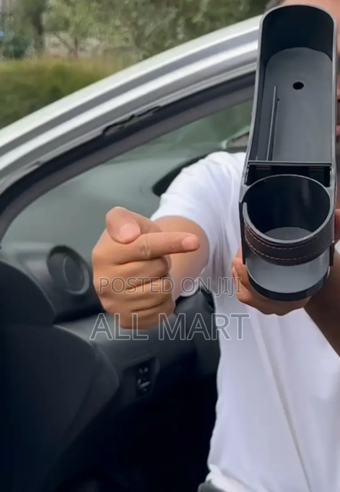 Gap Filler Box / የመኪና ዕቃ ማስቀመጫ