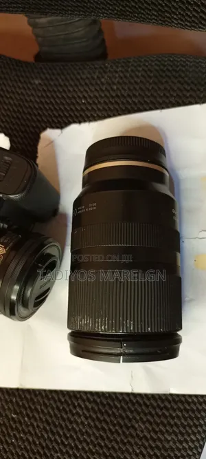 Photo - Tamron 17-70 Lens