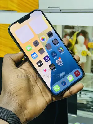 Photo - New Apple iPhone 13 Pro Max 256 GB Black