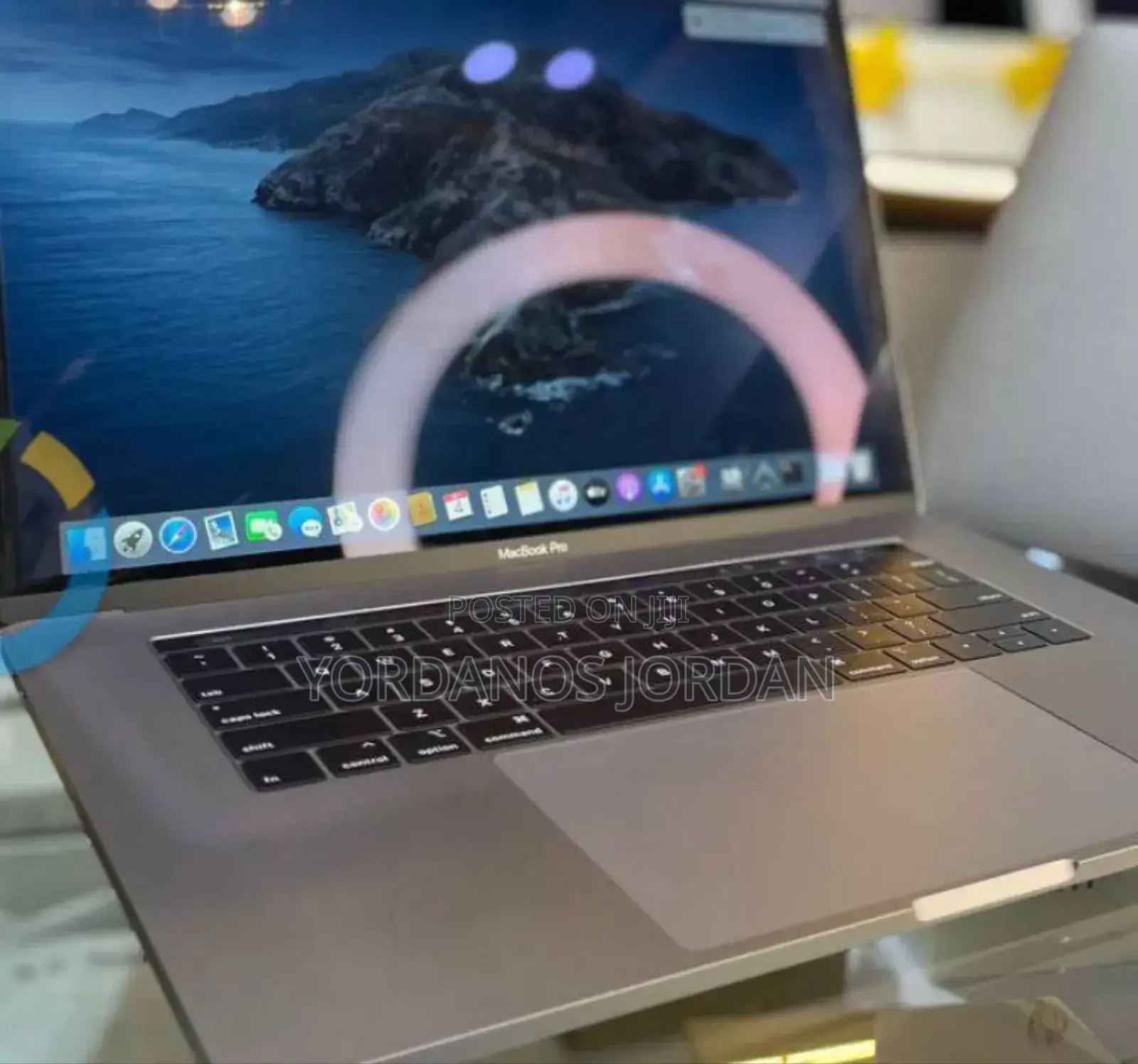 New Laptop Apple MacBook Pro 2019 32GB Intel Core I9 SSD 1T