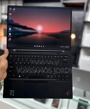 New Laptop Lenovo ThinkPad X1 Carbon 16GB Intel Core I7 SSD 512GB