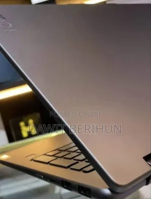 Photo - New Laptop Lenovo Yoga 7i 16GB Intel Core Ultra 7 SSD 1T