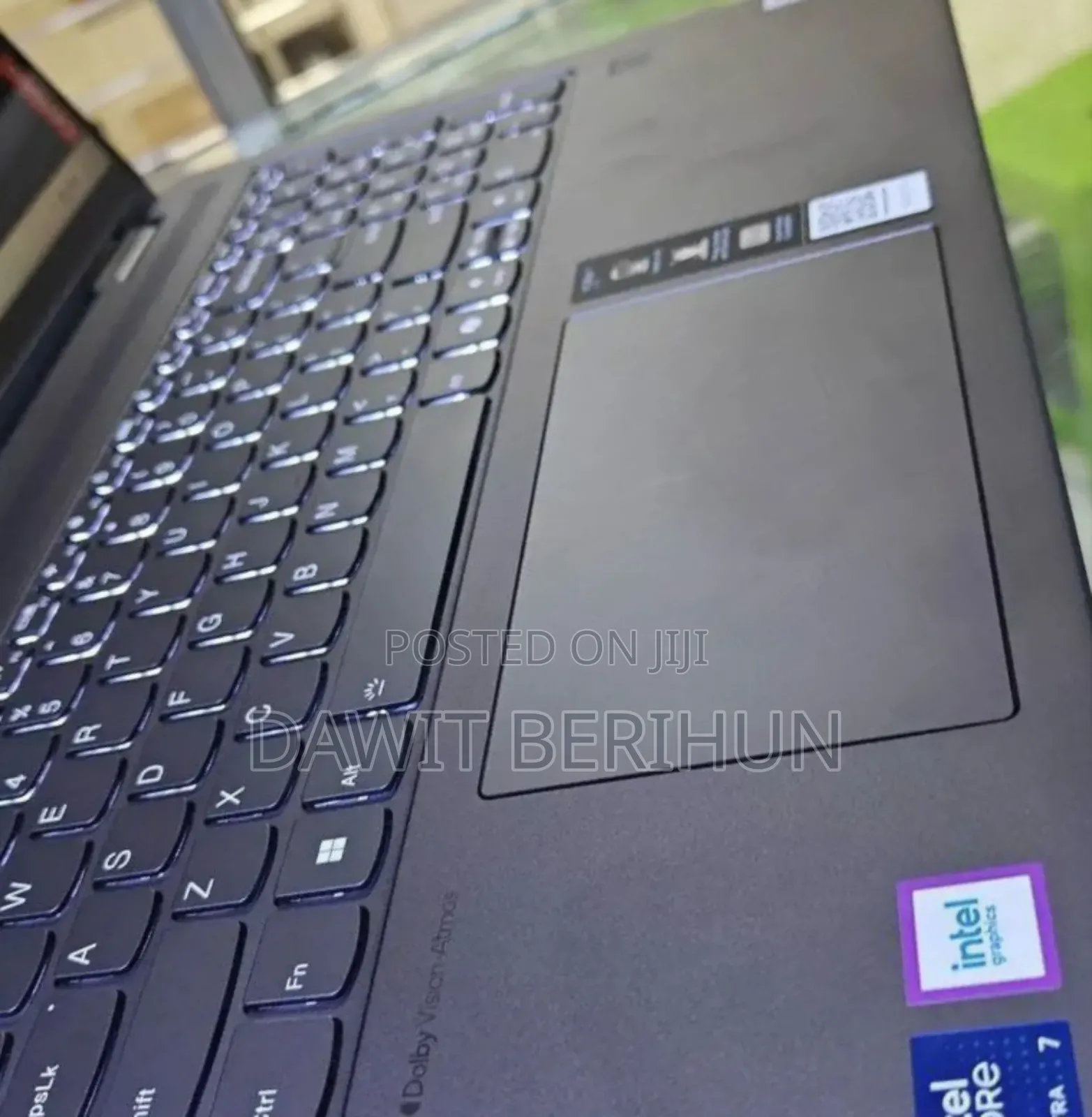 New Laptop Lenovo Yoga 7i 16GB Intel Core Ultra 7 SSD 1T