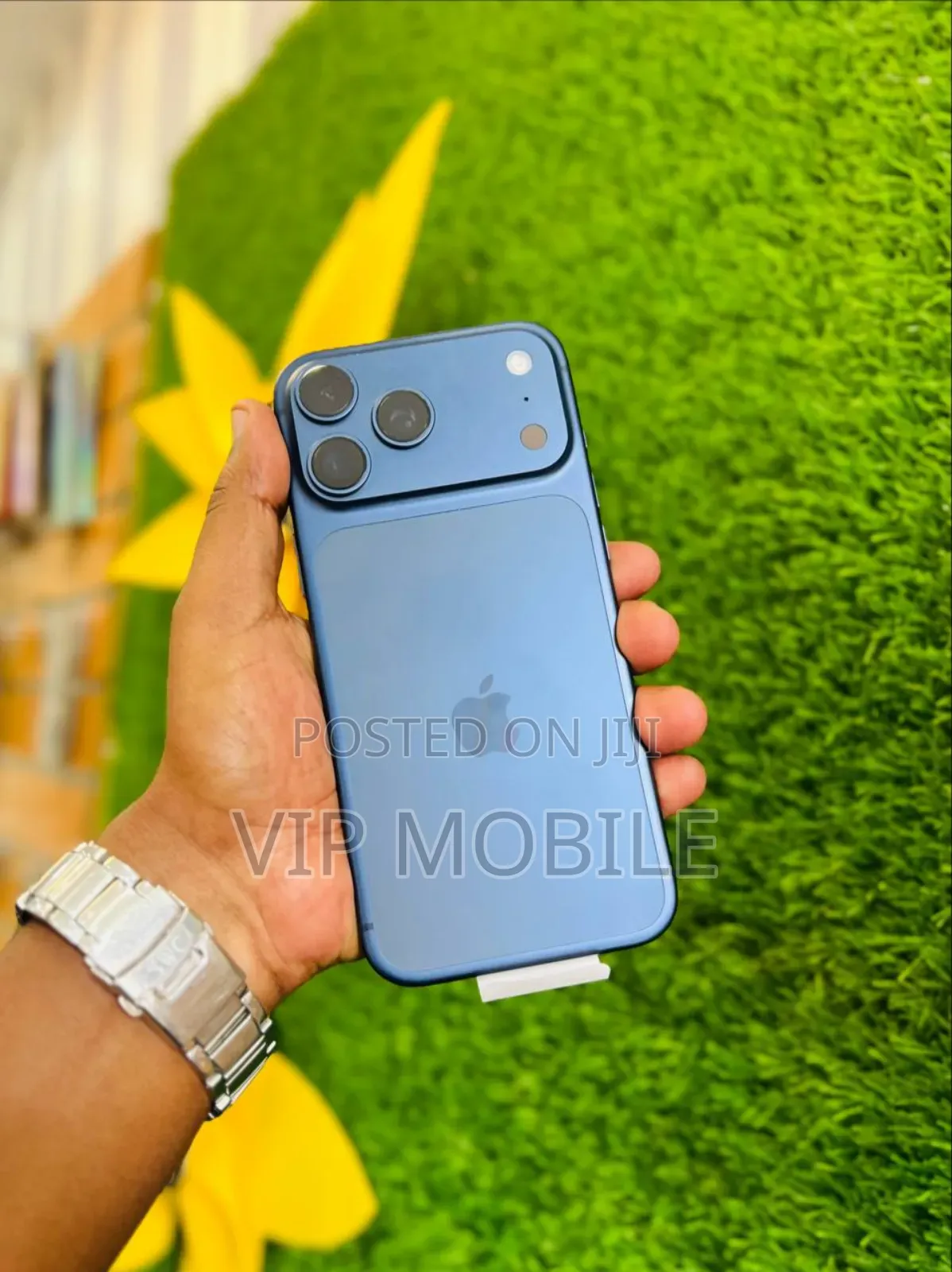 New Apple iPhone 17 Pro Max 256 GB Blue