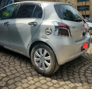 Toyota Yaris 2005 Silver
