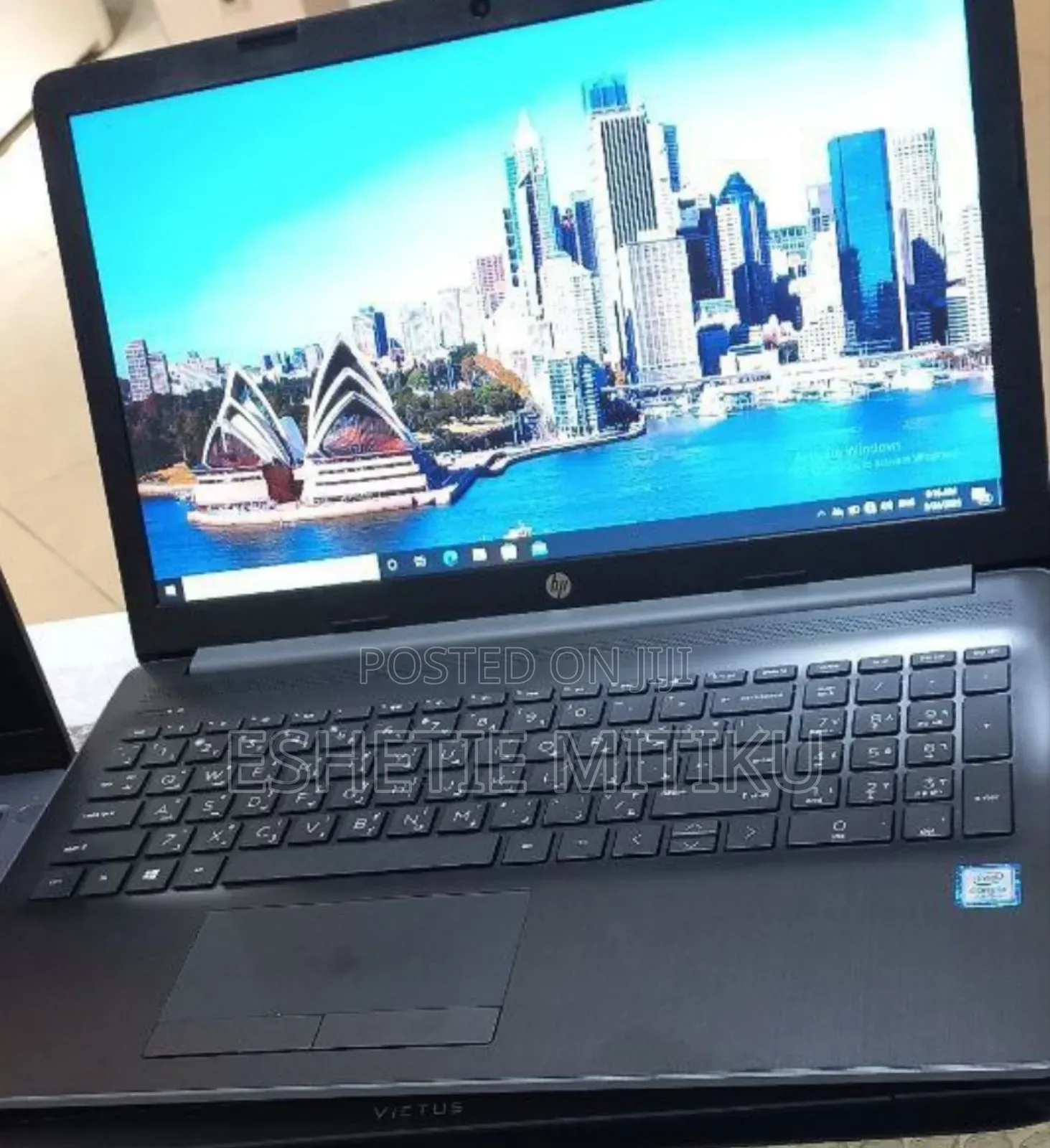 New Laptop HP 4GB Intel Core I3 SSD 500GB