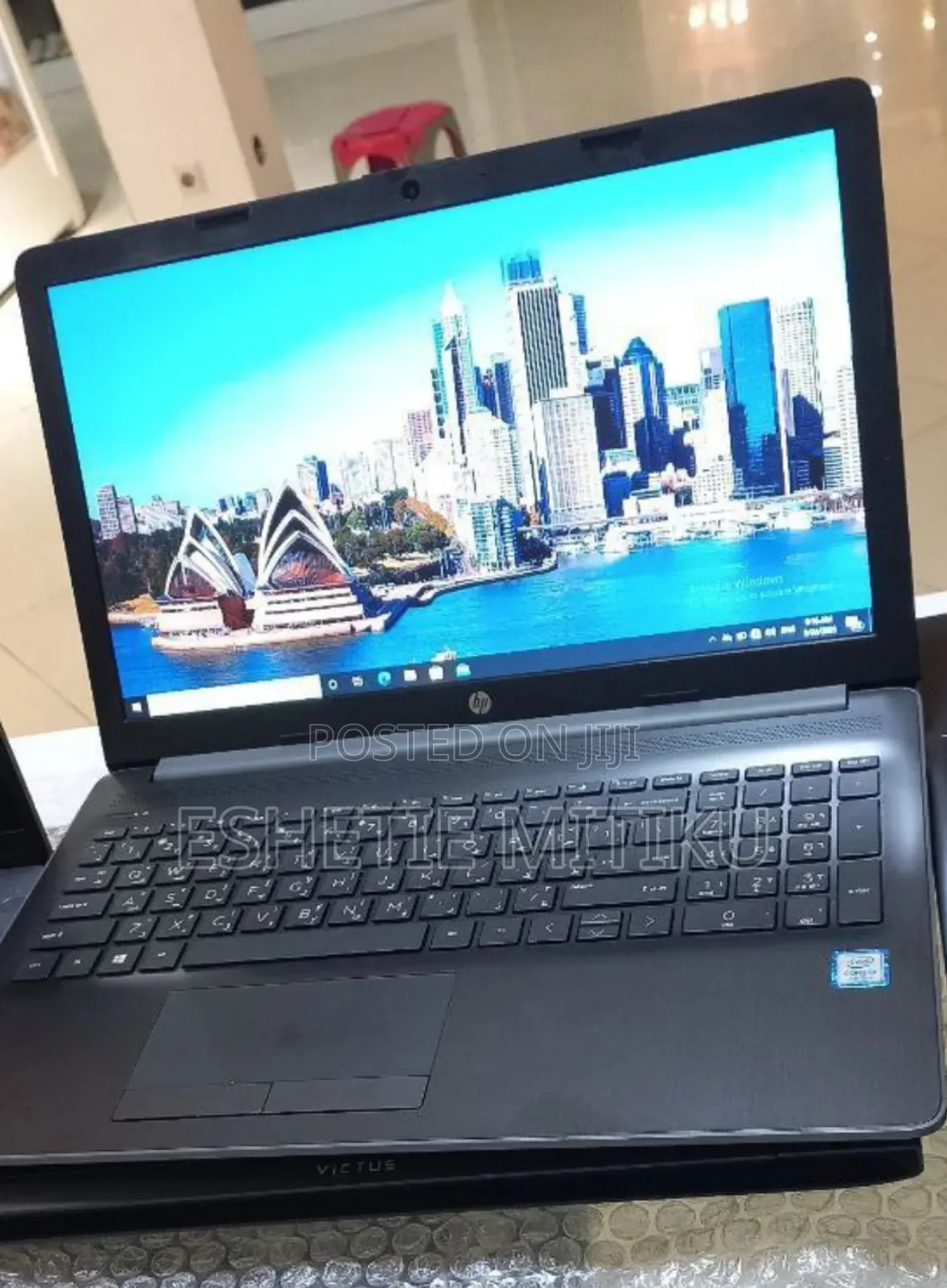 New Laptop HP 4GB Intel Core I3 SSD 500GB