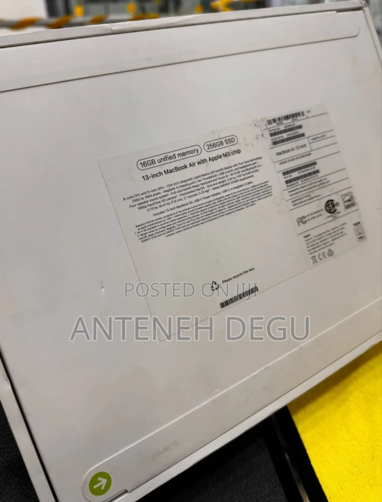 New Laptop Apple MacBook 16GB Apple M3 SSD 256GB