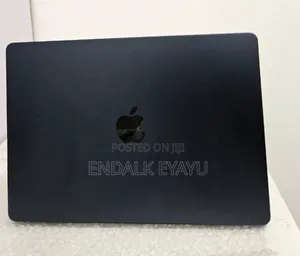 Photo - New Laptop Apple MacBook Air 2023 M2 16GB Apple M2 SSD 512GB