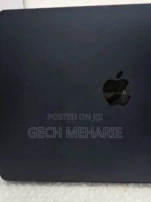 New Laptop Apple MacBook Air 2023 M2 8GB Apple M2 SSD 512GB