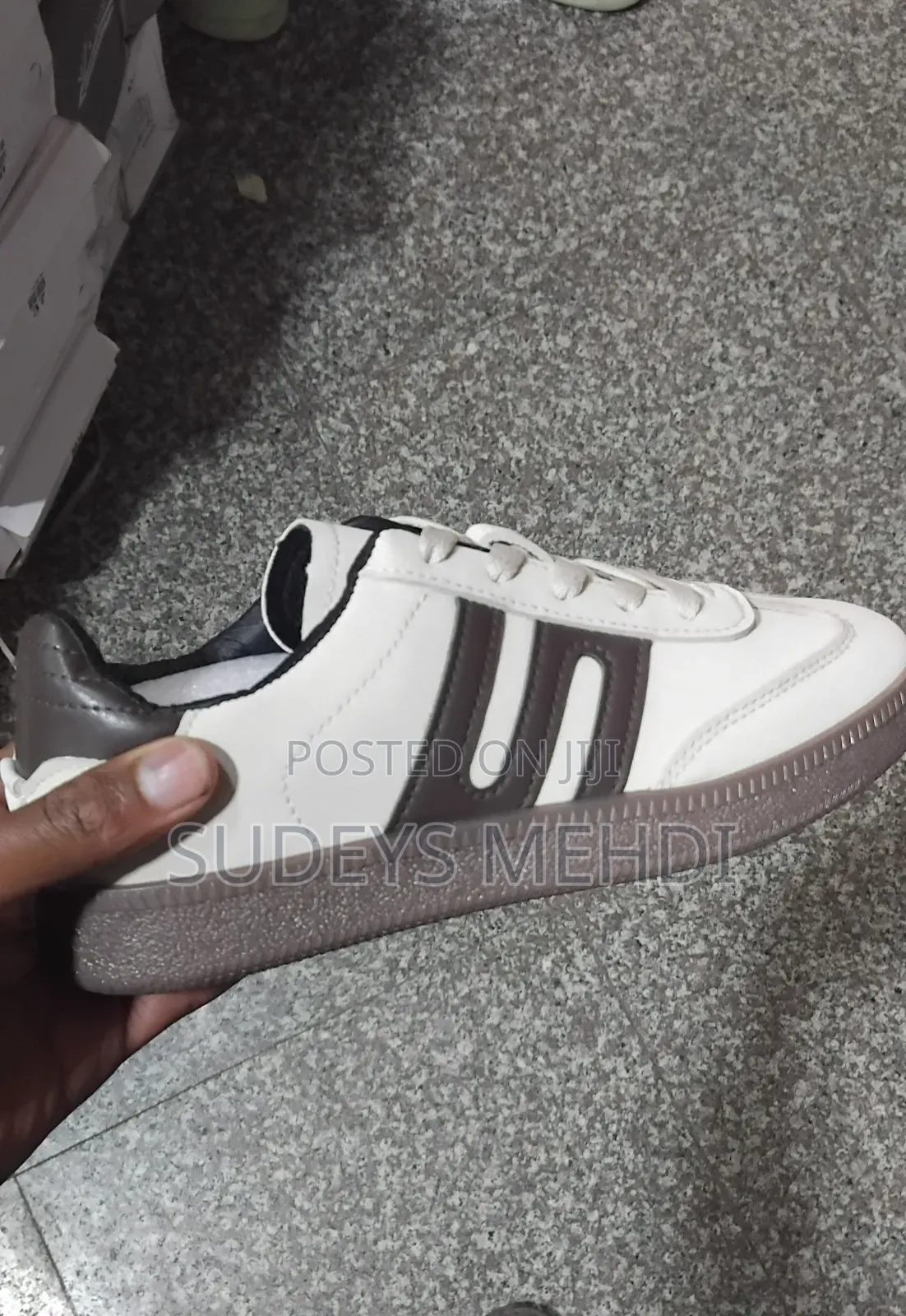 Trendy White Brown Women’S Sneakers – Brand New!