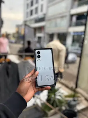 New Samsung Galaxy S25 Edge 256 GB