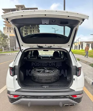 Hyundai Tucson Limited 2021 White