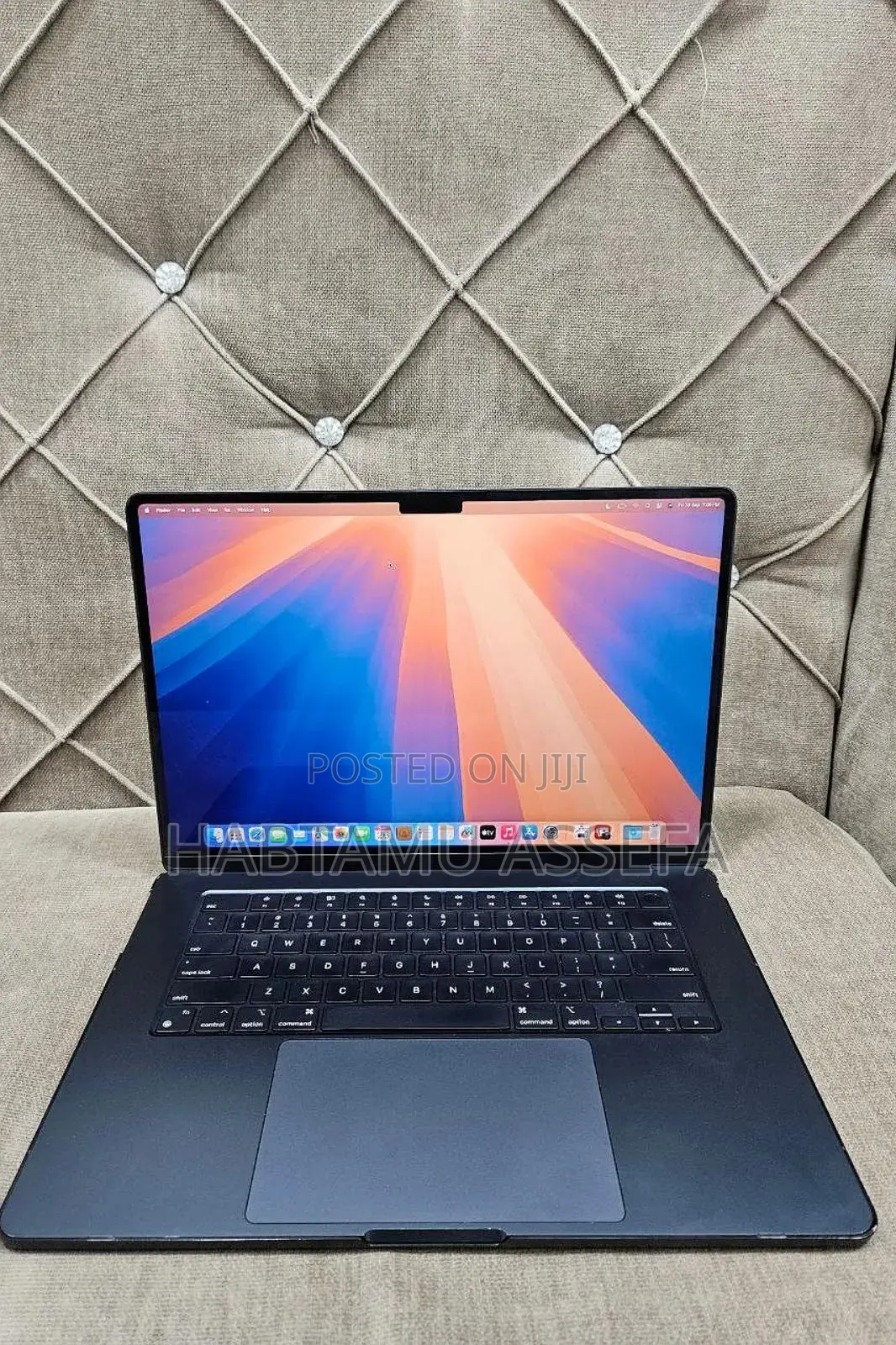 New Laptop Apple MacBook Air 2023 M2 8GB Apple M2 SSD 512GB