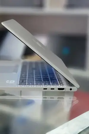 New Laptop HP EliteBook 840 G7 8GB Intel Core i5 SSD 512GB