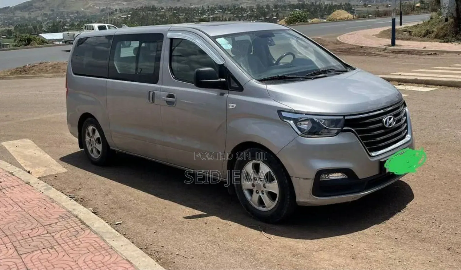 Hyundai Starex 2021 Silver