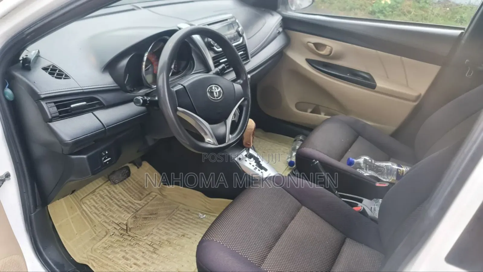 Toyota Yaris 2016 White