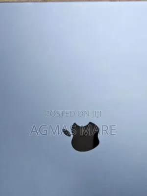 New Laptop Apple MacBook Air 2023 M2 8GB Apple M2 SSD 512GB