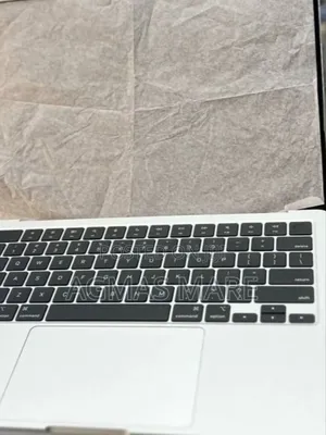 New Laptop Apple MacBook Pro 2024 M4 14-Inch 16GB Apple M4 SSD 256GB