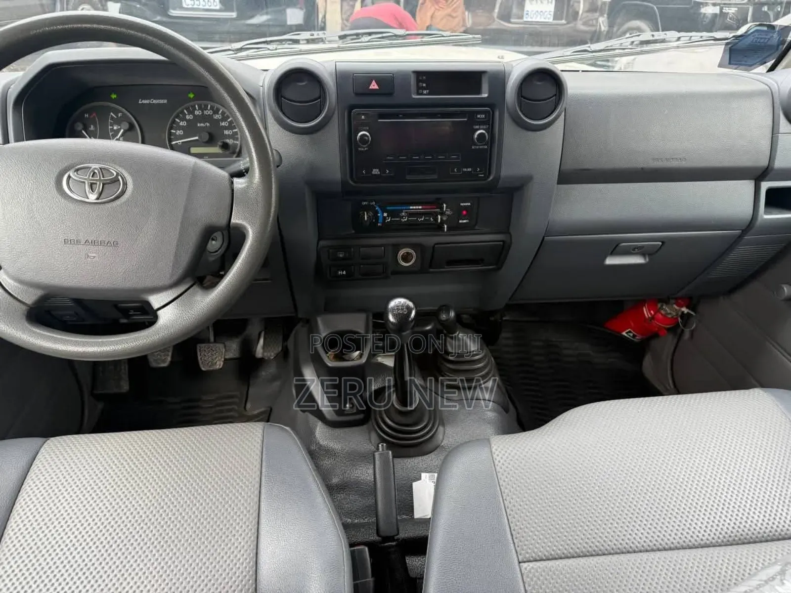 Toyota Land Cruiser 2018 White