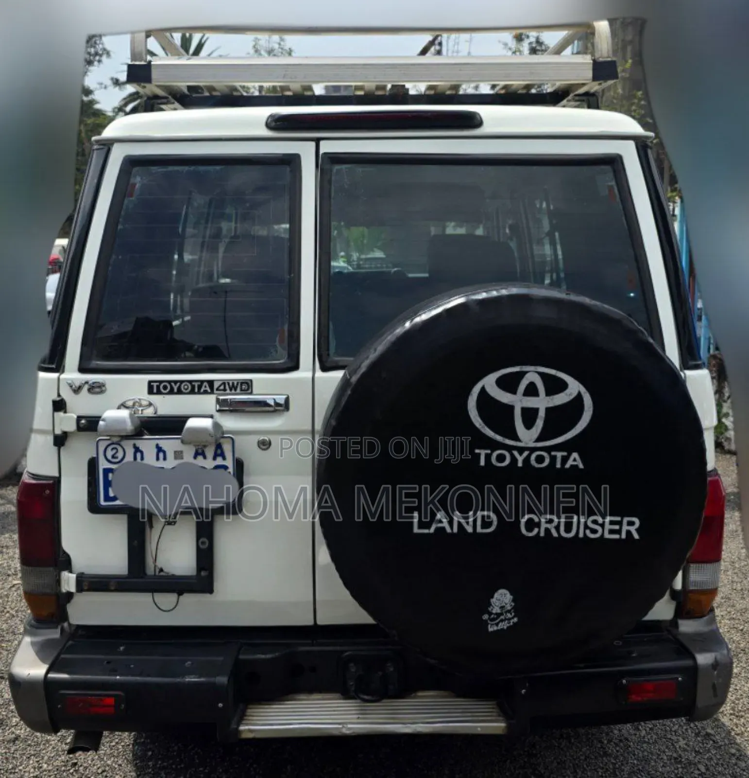 Toyota Land Cruiser 2012 White