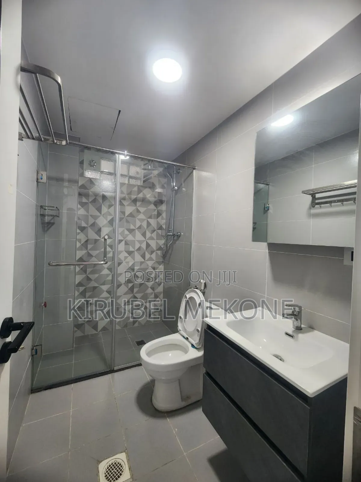 3bdrm Apartment in Bole for rent