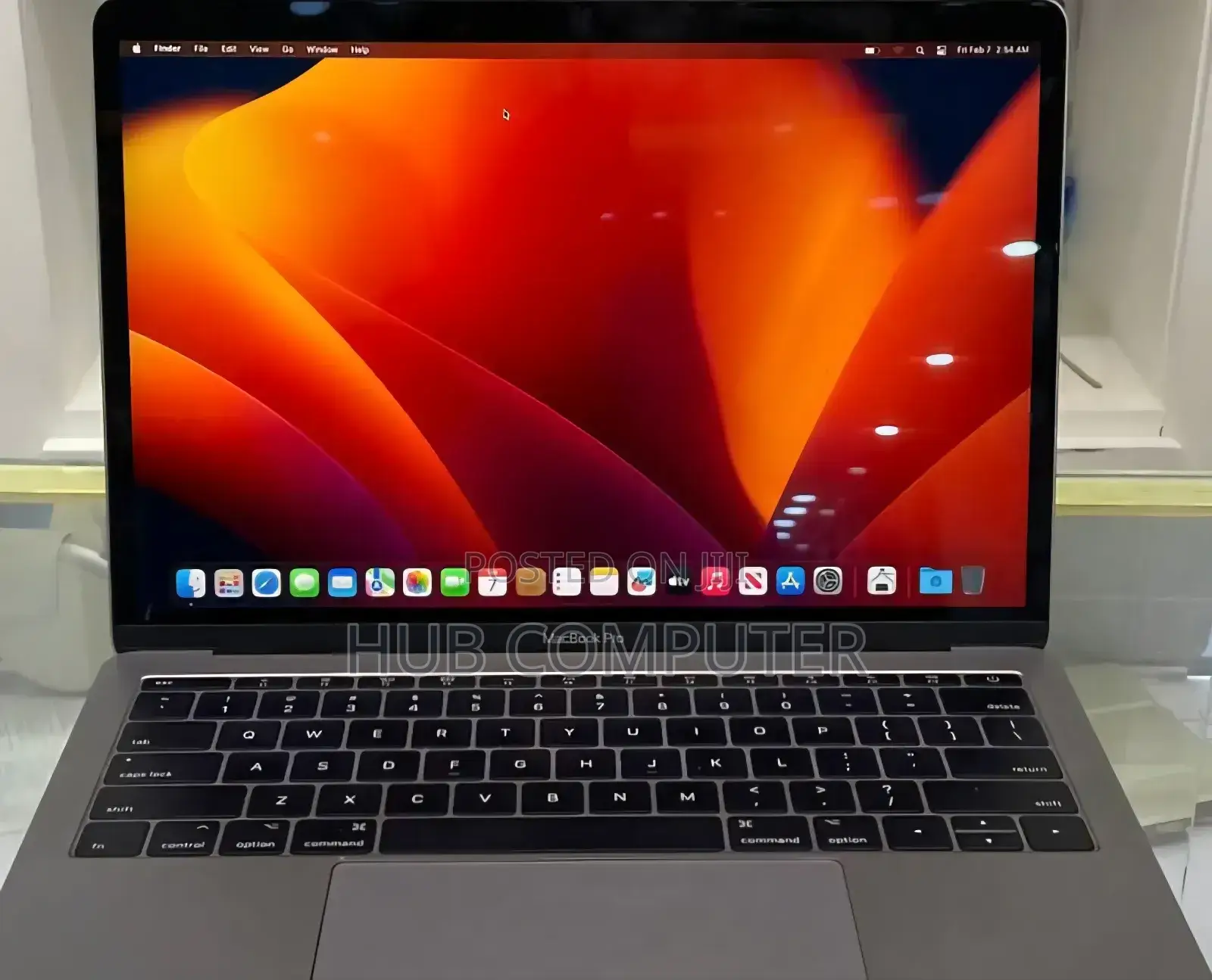 New Laptop Apple MacBook Pro 2017 16GB Intel Core I5 SSD 512GB