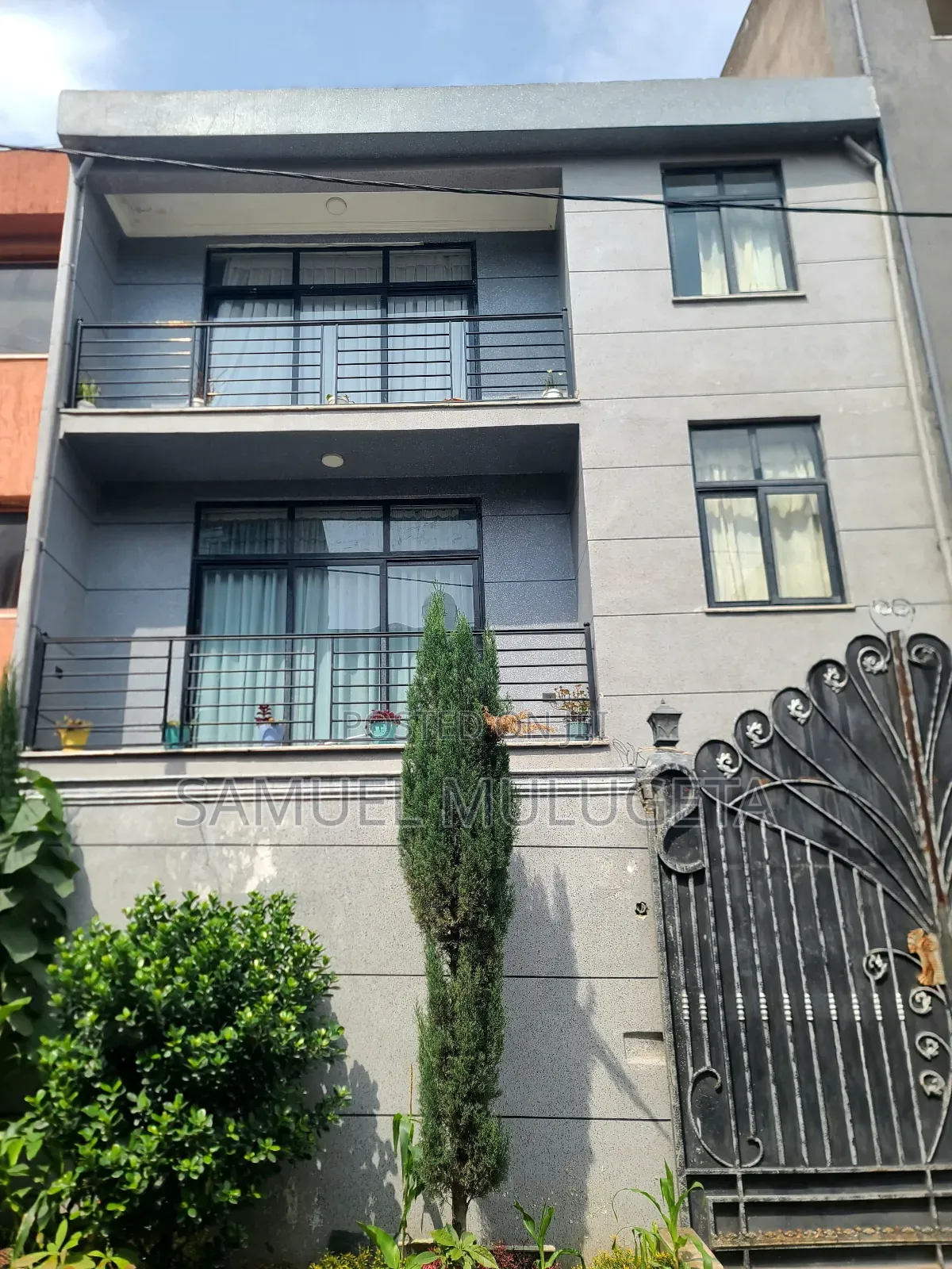 4bdrm House in Akaky Kaliti for sale