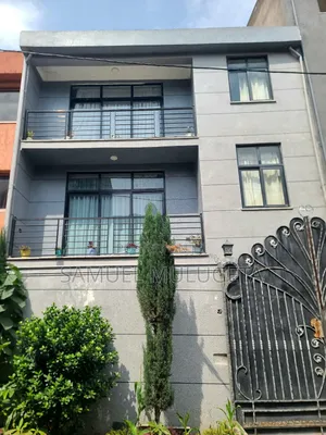 Photo - 4bdrm House in Akaky Kaliti for sale