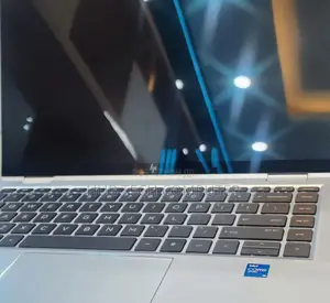 New Laptop HP EliteBook X360 1040 G7 16GB Intel Core I5 SSD 512GB