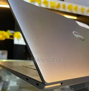 New Laptop Dell Precision 5690 32GB Intel Core Ultra 7 SSD 1T