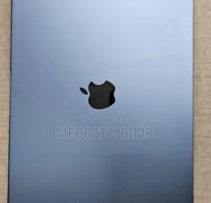 Photo - New Laptop Apple MacBook Air 2023 M2 8GB Apple M2 SSD 512GB